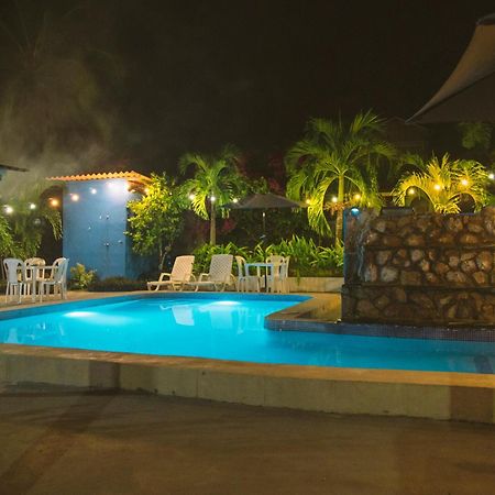 Hospedaje Villamar نويفا جورجونا المظهر الخارجي الصورة